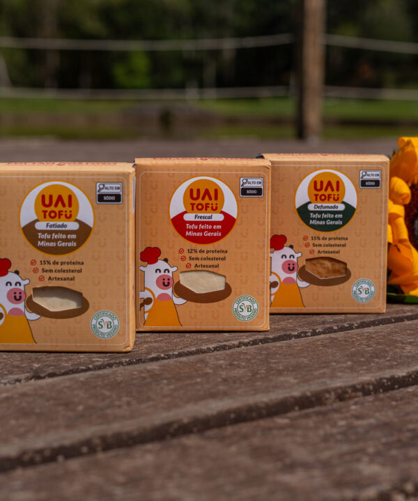 Trio: UAI Tofu Defumado Peça + UAI Tofu Defumado Fatiado + UAI Tofu Frescal