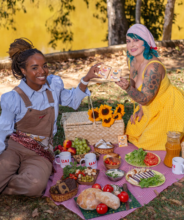 Alternative view of Dupla: UAI Tofu Defumado Peça + UAI Tofu Frescal
